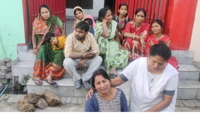 Mother had stopped her only son from taking bath...Aakash left after saying he was at a friend's house.