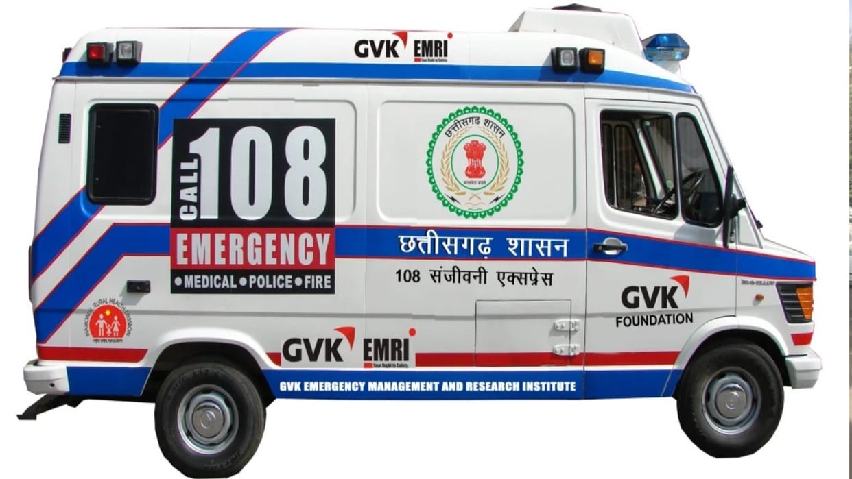 Raipur News: Traffic signal will not become a hindrance for ambulance; signal will turn green as soon reached