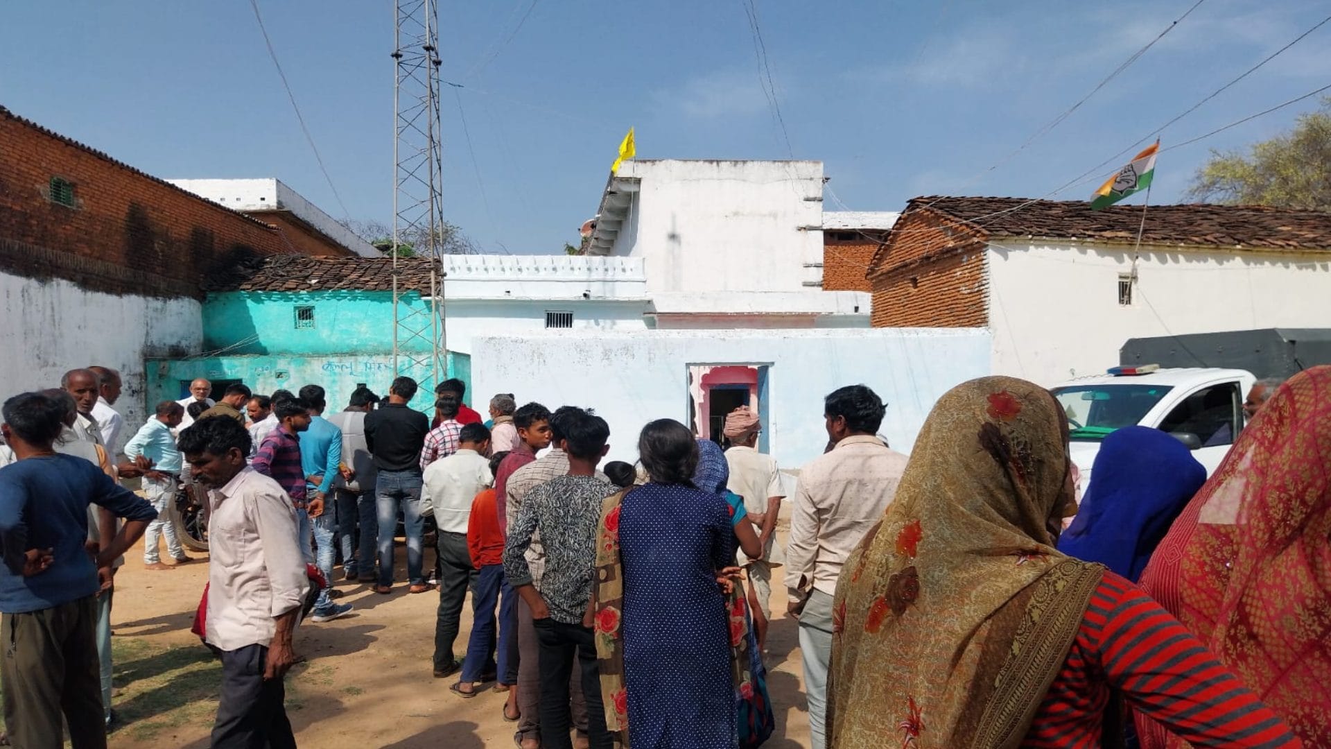 जैन मंदिर के साथ दो घरों में हुई चोरी