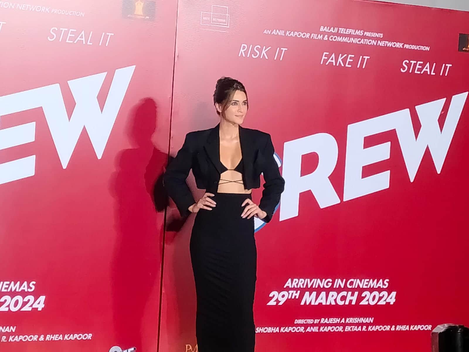 Crew Trailer launch media persons did not get a chance to ask questions on kareena kapoor kriti sanon Film