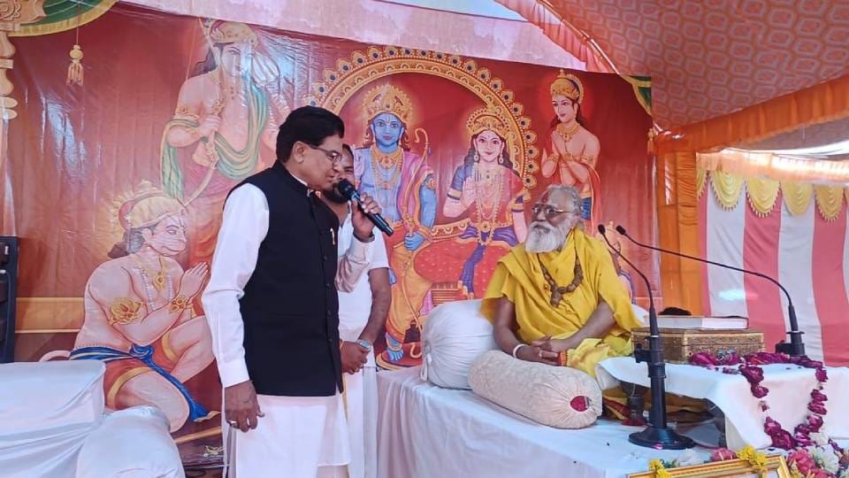 Ram Gopal Yadav reached Mainpuri said BJP misleads public by spreading false propaganda