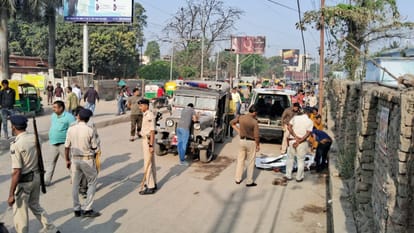 Muzaffarpur: Dead body of girl found wrapped in blanket, tied with rope on Station Road, deep wounds on head