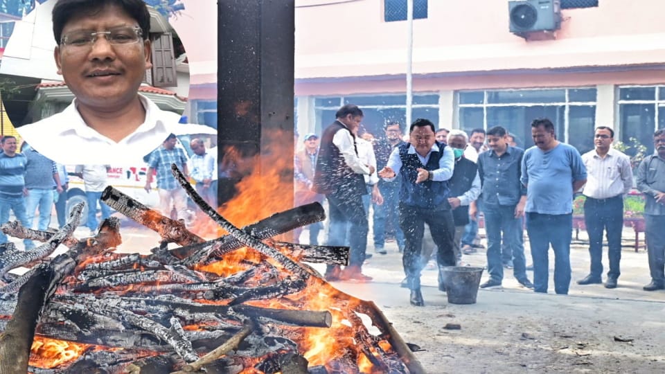Uttarakhand News Additional Secretary Harak Singh Rawat passed away cremation took place in Haridwar