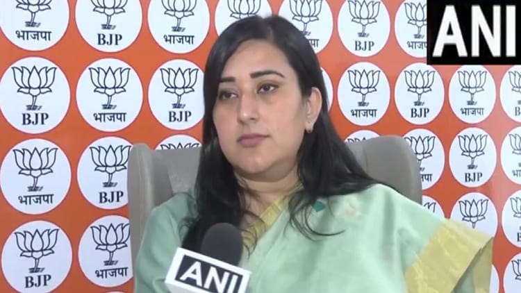 Bansuri Swaraj Asked Five Questions To Aap And Congress – Amar Ujala Hindi News Live