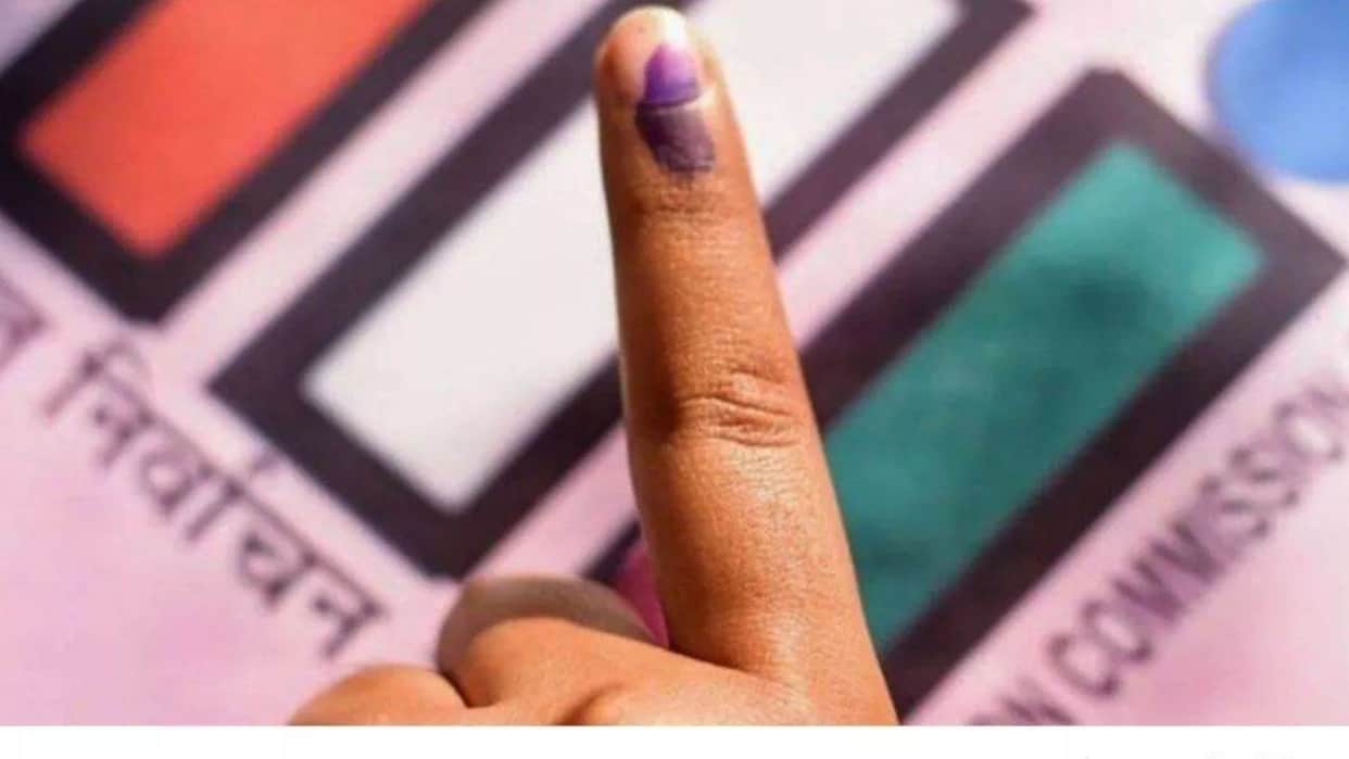 Bareilly Lok Sabha seat is Muslim dominated but most winning candidate from backward class