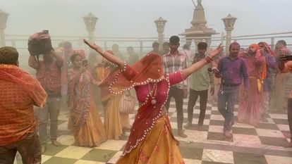 Hurriya women will dance to beats of drums in Naujheel On March 20 Parikrama Marg becomes colorful with gulal