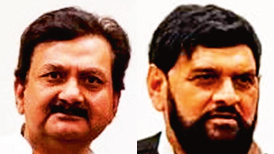 Moradabad: Rizwan, three-time MLA from Kundarki, joined SP, Akilur Rahman left RLD along with his wife