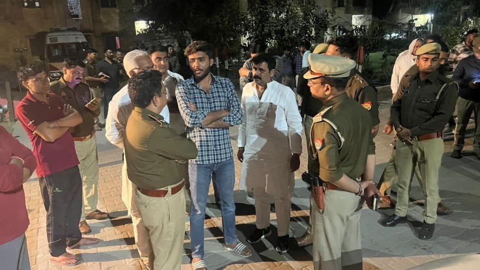Husband shoots himself after dispute with wife in Muzaffarnagar
