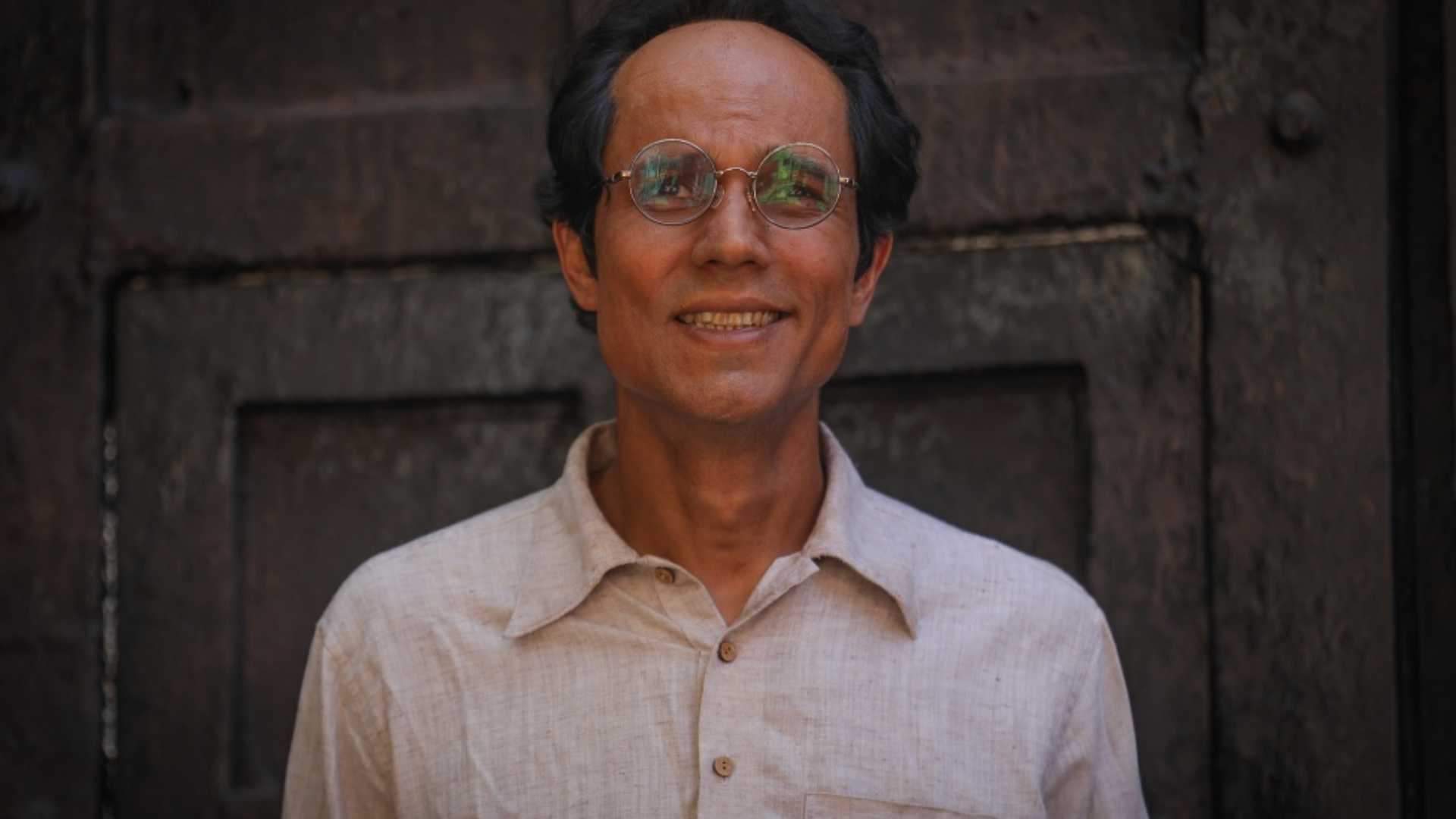 Randeep Hooda revealed he invested personal funds into Swatantrya Veer Savarkar shares haunting experience