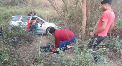 Bihar News : Khagaria Accident today, suv accident in khagaria bihar road accident news
