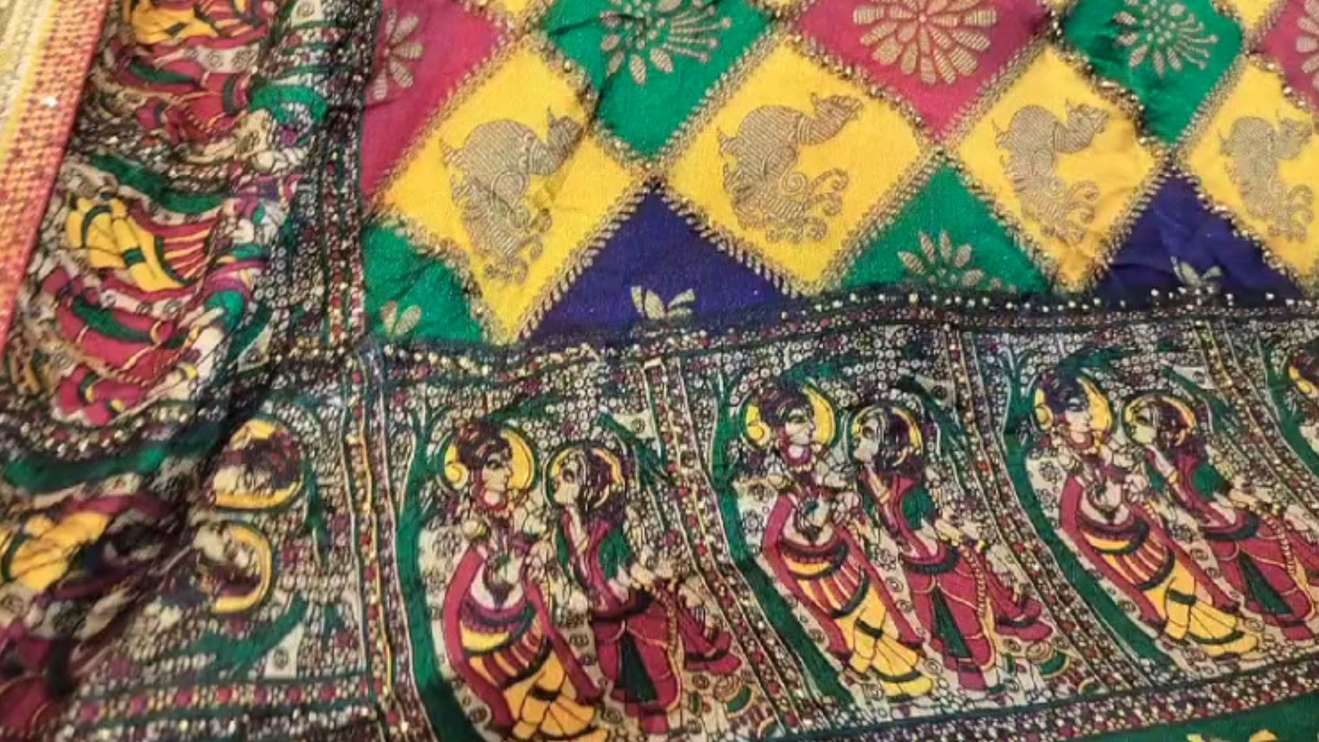 Holi 2024 Kashi special Abeer Gulal Radhe Radhe saree and Pichkari demand in market