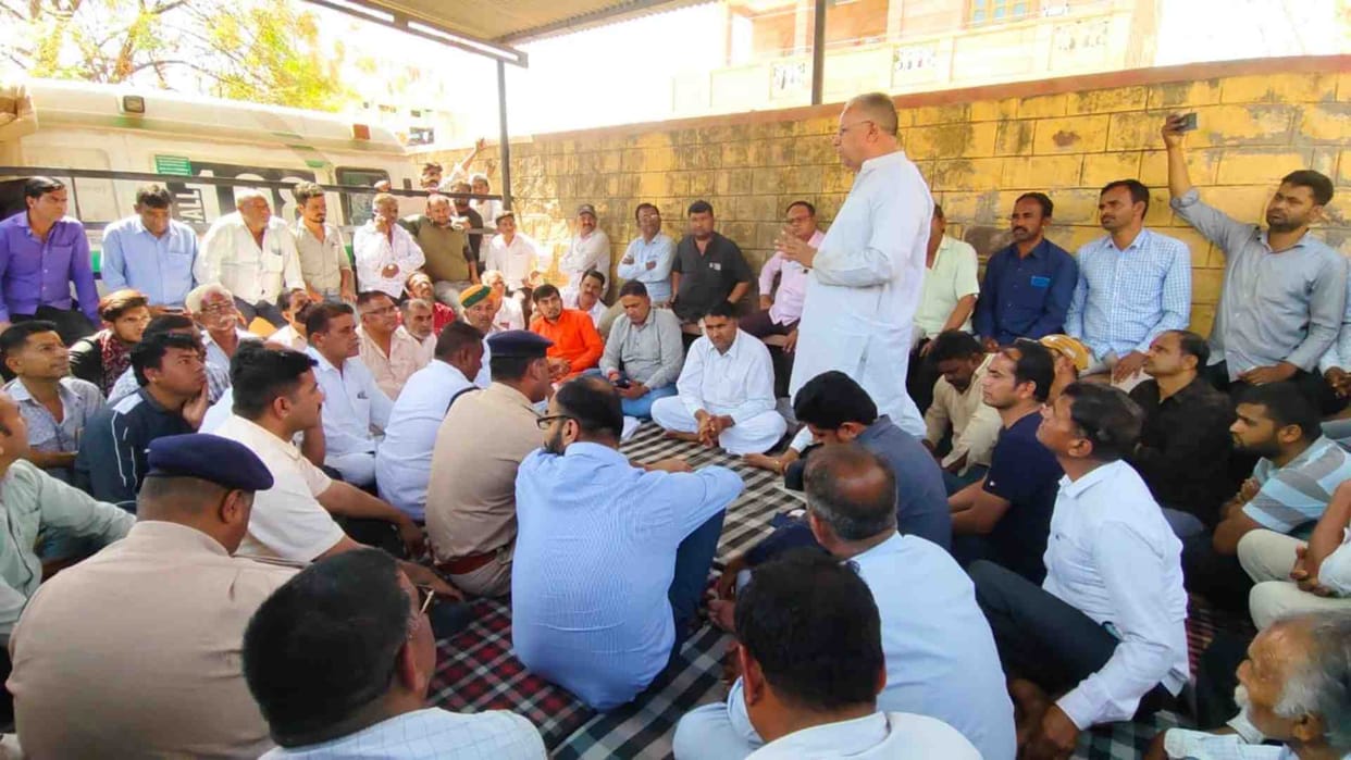 Jaisalmer News: LNT company will compensate the families on the death of two guards