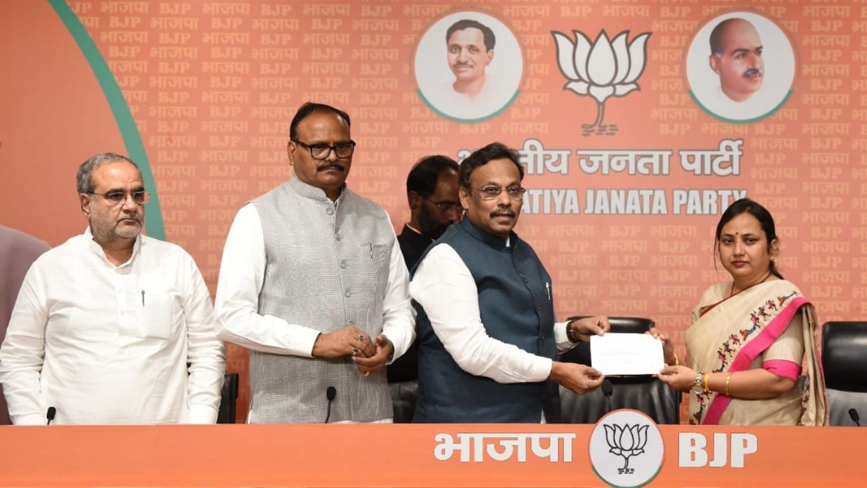 Lok Sabha Election: Kanshi Ram associates Gandhi Azad daughter-in-law and BSP MP Sangeeta joins BJP