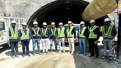 Metro team checked the safety and quality of the tunnels under construction on Kalka-Shimla four lane.