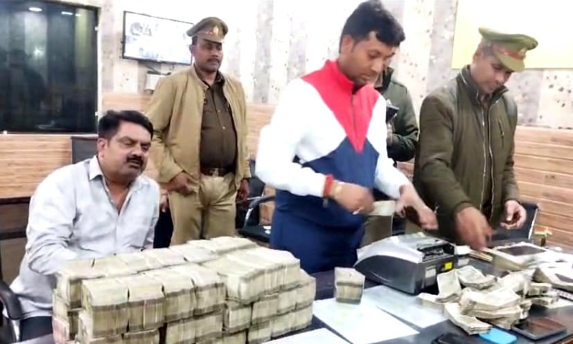 Baghpat police recovered 1.5 crore from car during checking after imposition of code of conduct