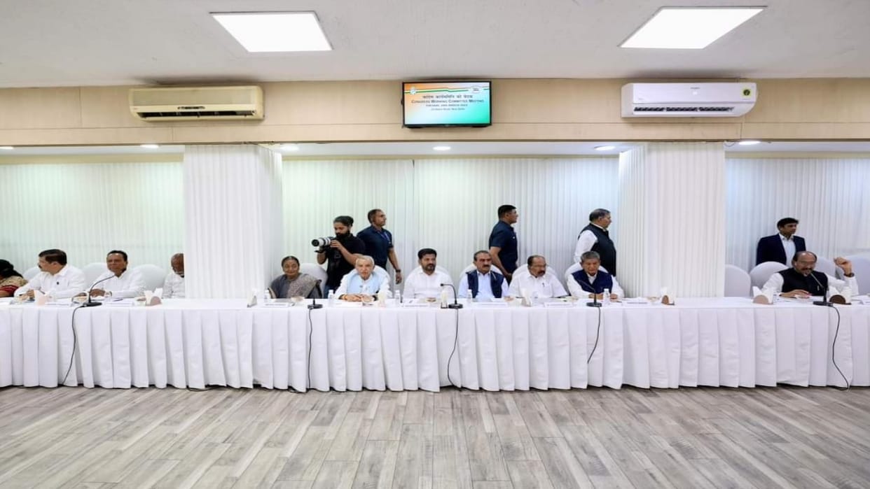 Panel's survey of potential Lok Sabha candidates again, Congress will finalize one name
