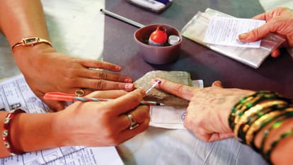 UP: Moradabad, Amroha and Nagina could not get women MPs women are destiny makers here