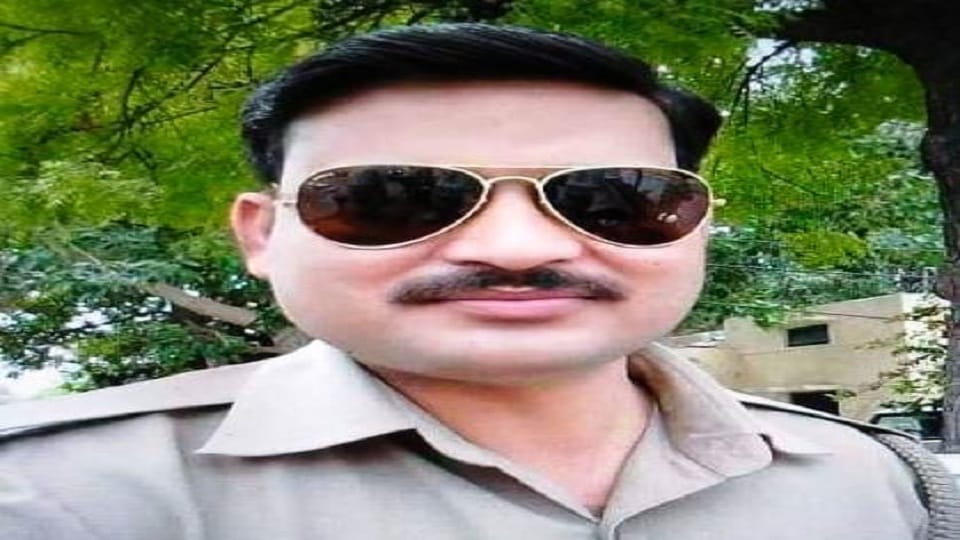 Khair constable dies in Ayodhya