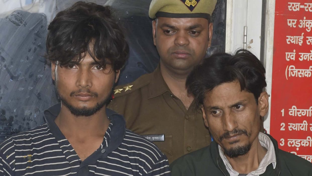 Kanpur: During checking, 54 cattle found in a container, two arrested