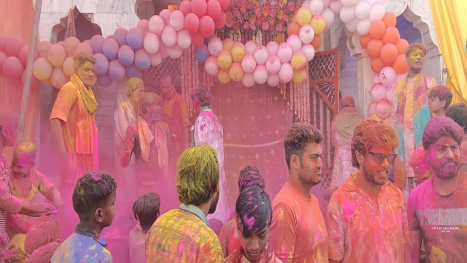 place of appearance of Radharani in Mathura Devotees played Holi with enthusiasm at Rawal Dham