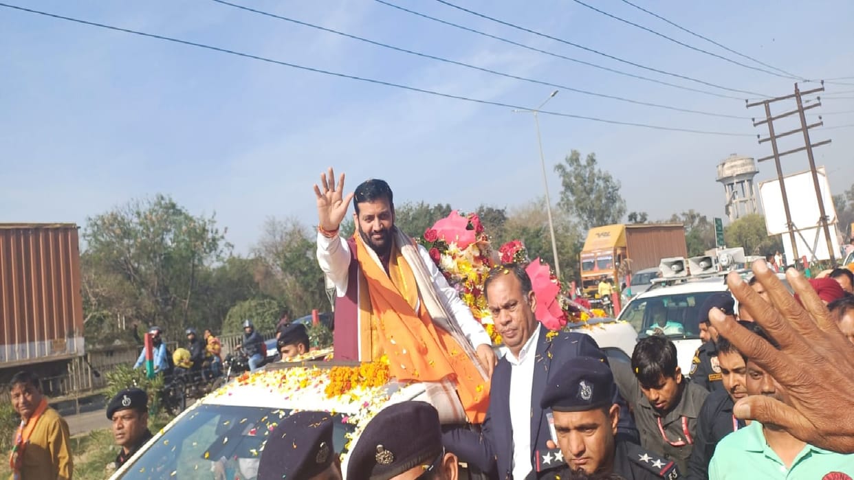 CM Nayab Saini reached Ambala: Anil Vij not seen during welcome, clouds of crisis over cabinet expansion
