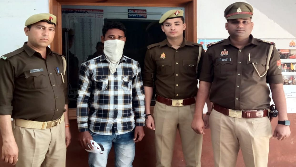 Deoband police have arrested of accused with smack of 20 lakh in Saharanpur