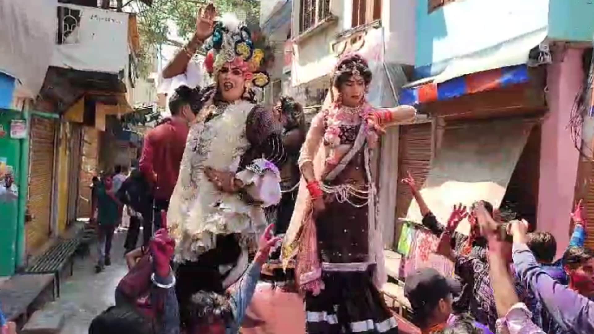 बिजनौर में होली जुलूस