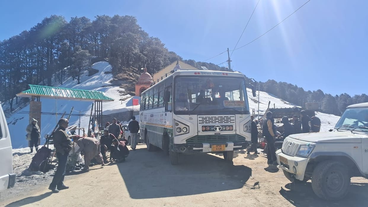 HRTC bus crossed Jalodi Pass after 50 days, trial successful