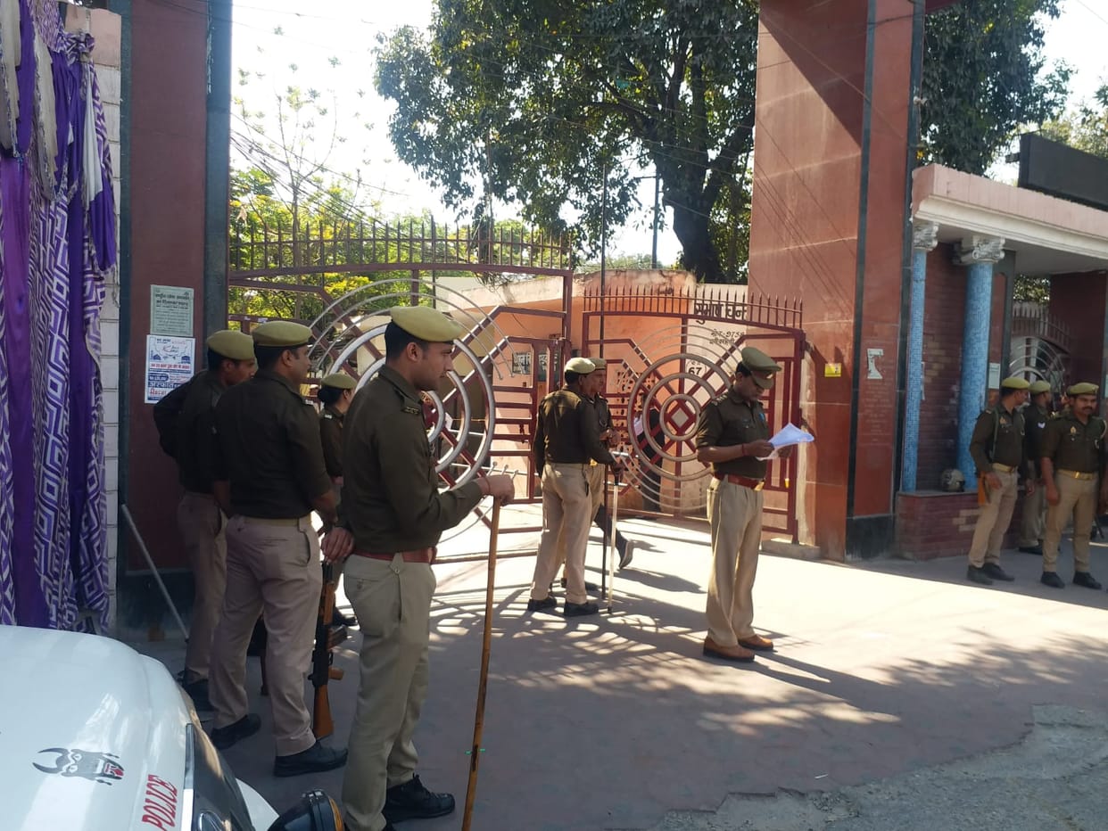 Lok Sabha Elections: Nomination process from today, police force alert