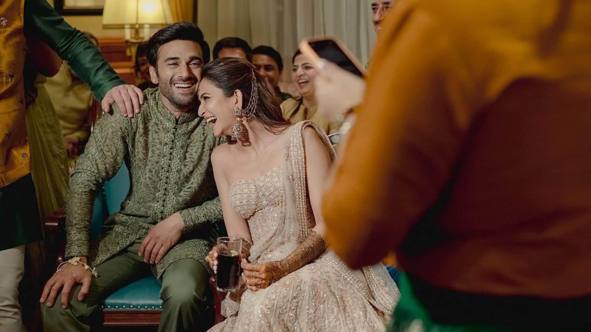 Pulkit Samrat shared inside photos of mehndi night with Kriti Kharbanda click here to see the unseen photos