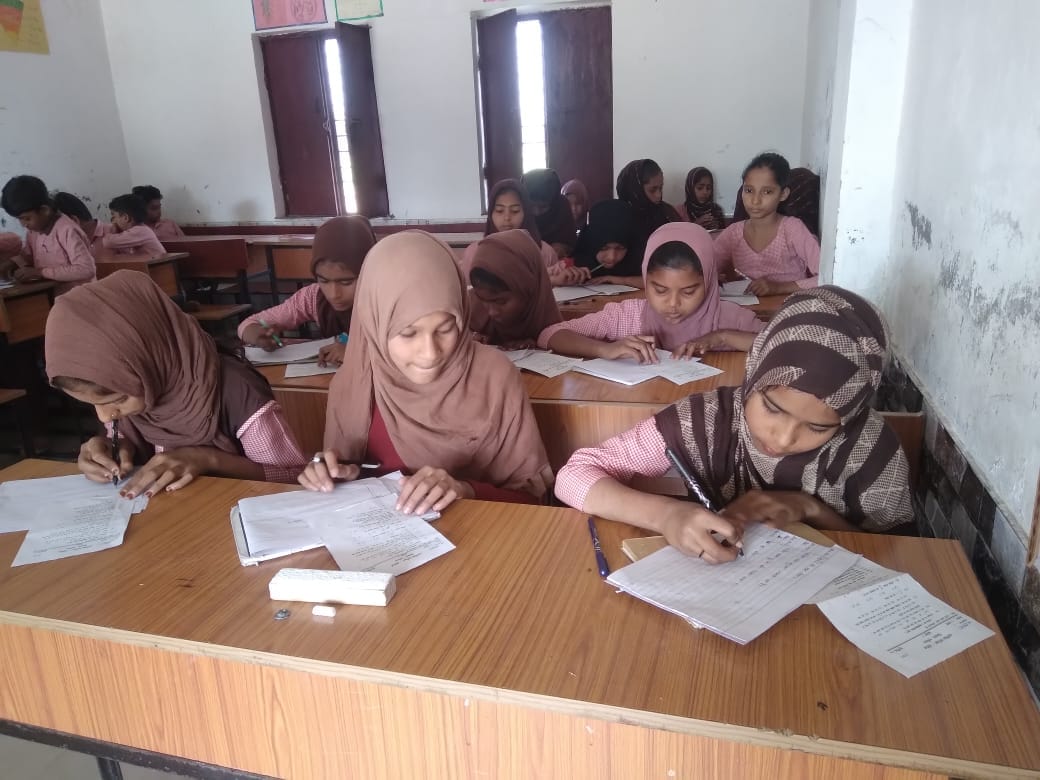 Bijnor: Annual examinations started in council schools, mathematics and arts paper