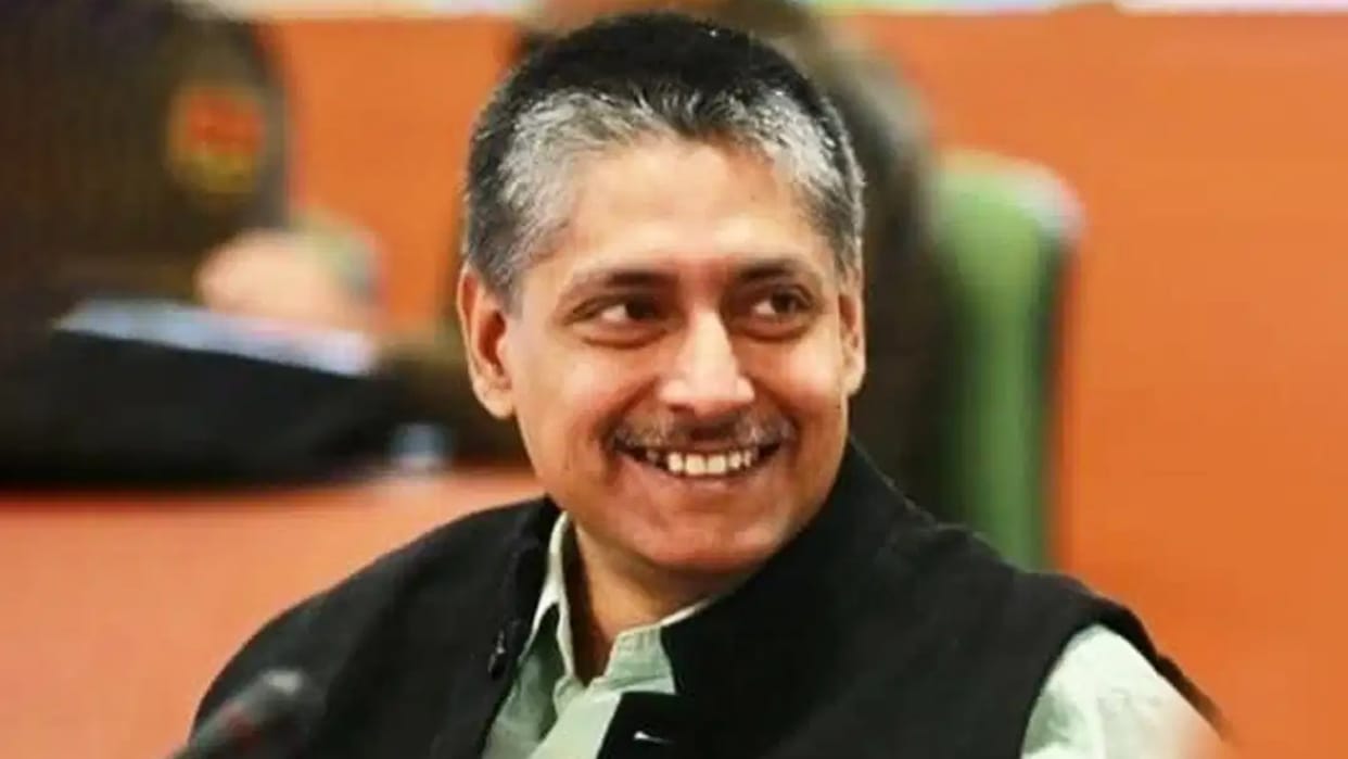 Rajasthan IAS Akhil Arora suffers heart attack stent put in EHCC hospital Jaipur