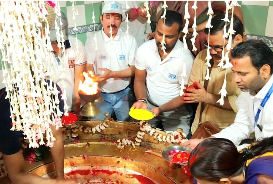 Rangbhari Ekadashi 2024 Holi celebration in Gauri Kedareshwar temple