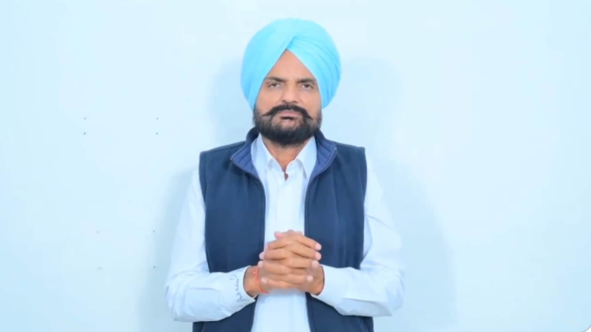 Sidhu Moosewala father Balkaur Singh claimsPunjab government of harassing his family over the birth of child