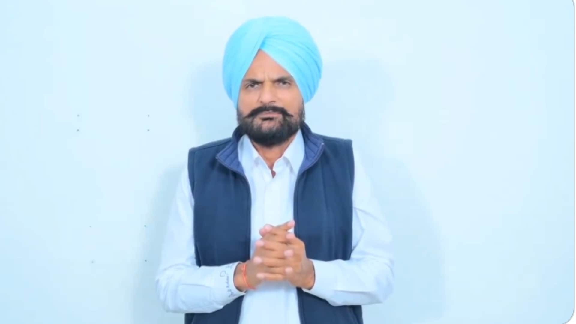 Sidhu Moosewala father Balkaur Singh claimsPunjab government of harassing his family over the birth of child