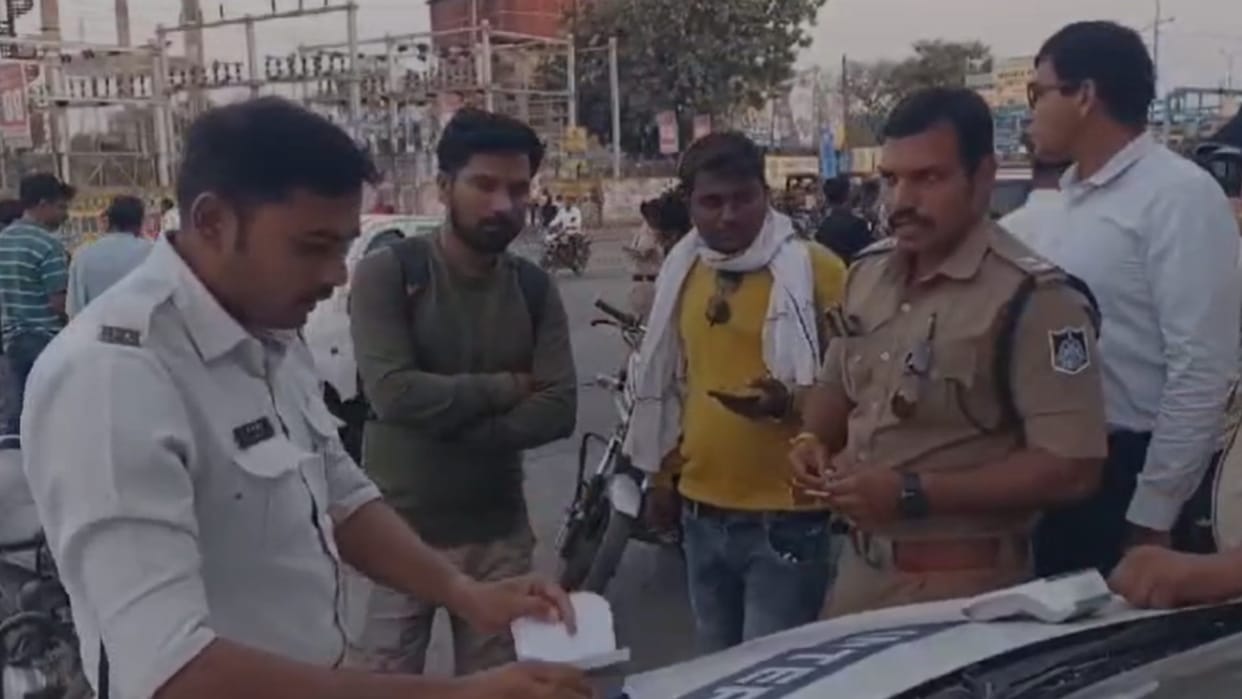 MLA son's challan issued during vehicle checking in Khandwa