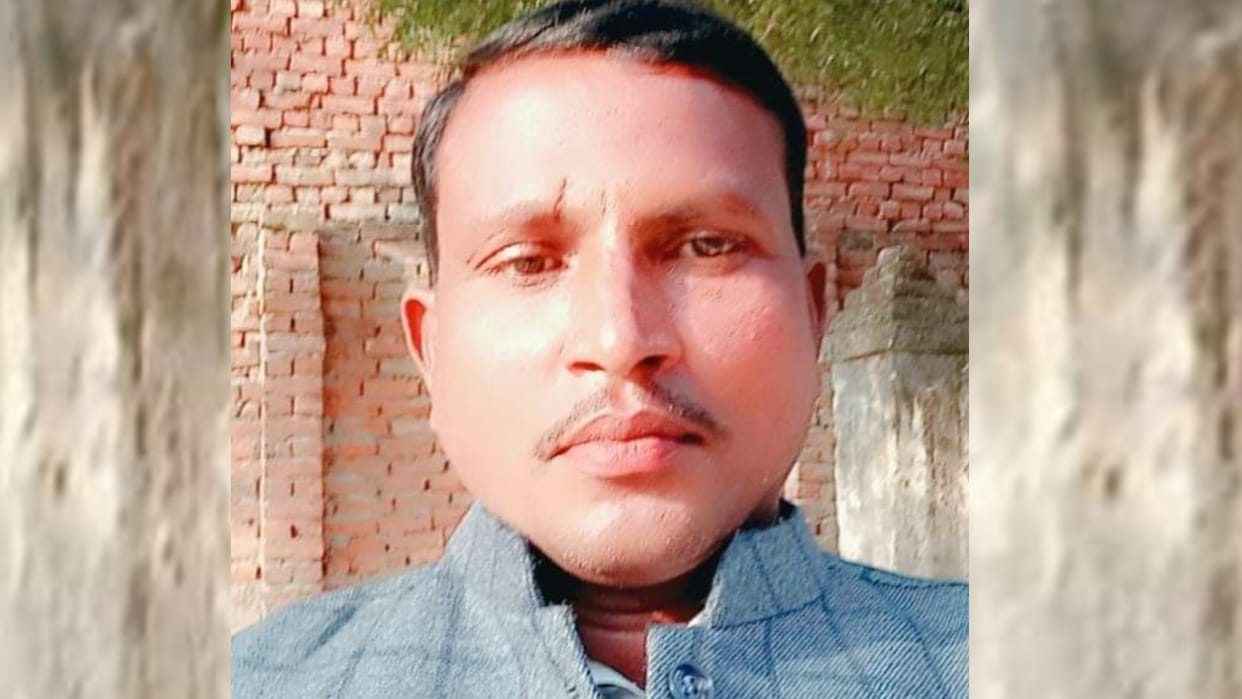 Former pradhan murdered in Baba Bazar thana kshetra in Ayodhya.