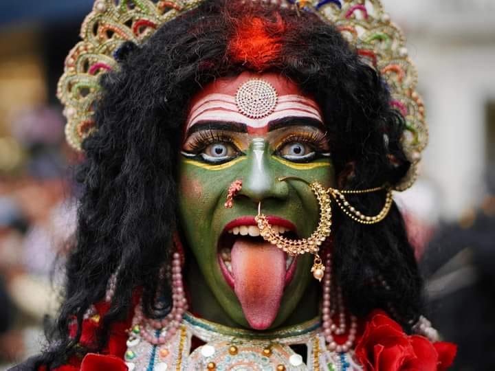 Holi in varanasi See amazing view of Kashi unique Holi in latest pictures