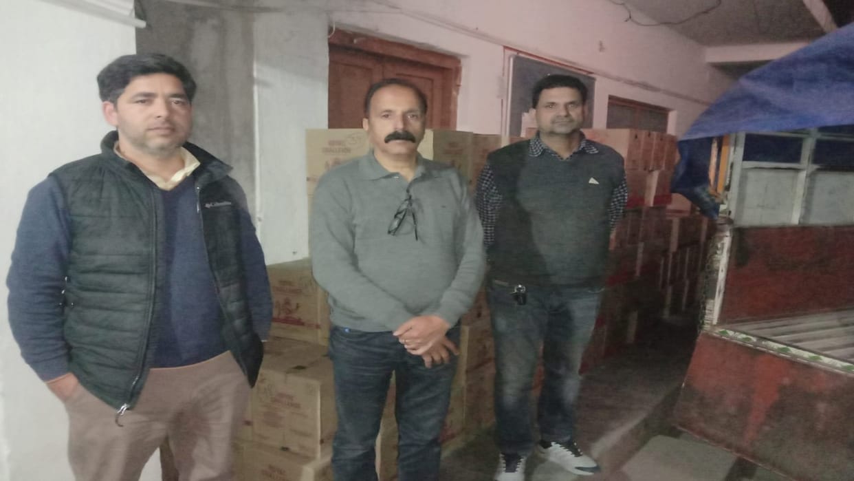 State Tax and Excise Department caught 200 boxes of illegal liquor