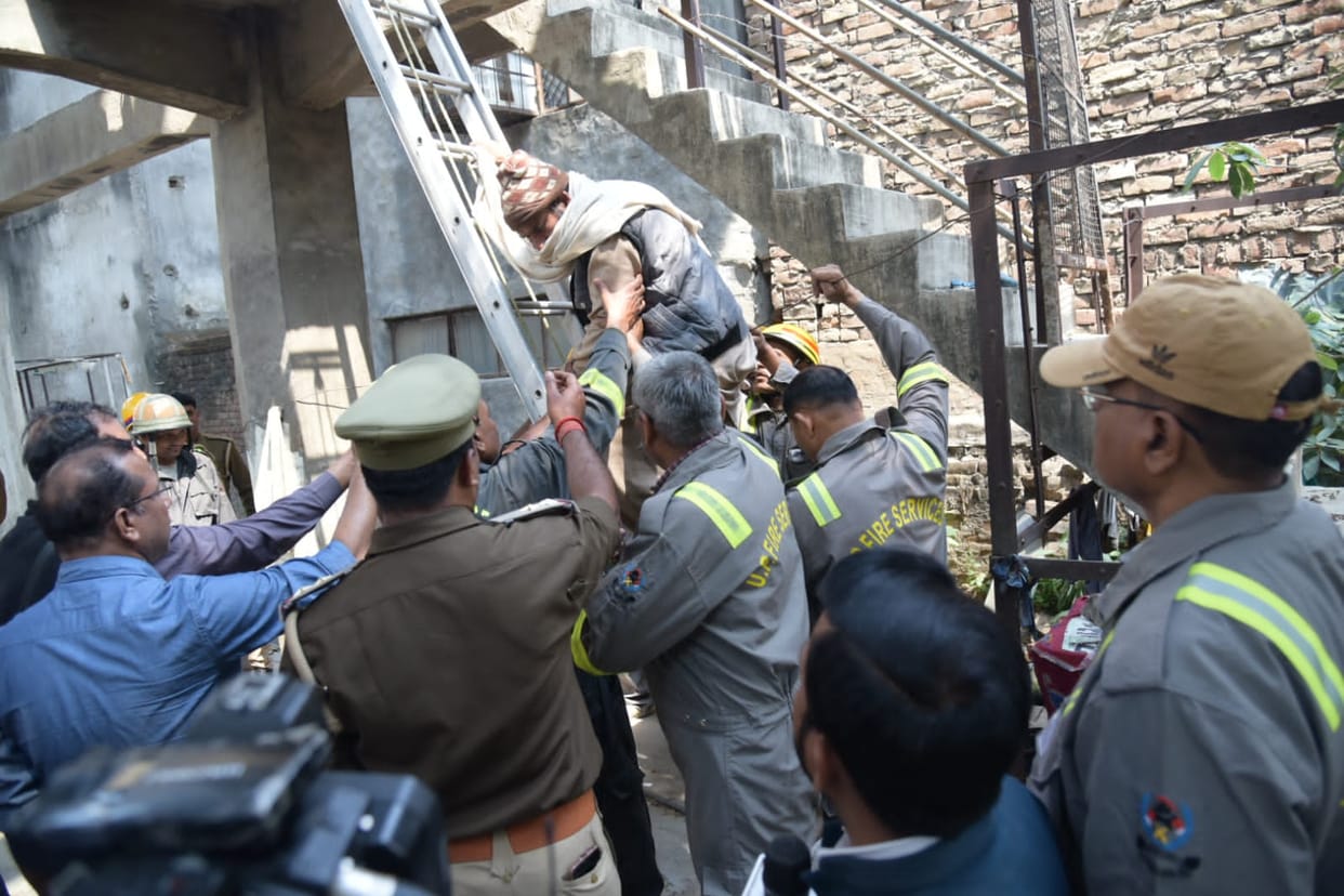 A man climbed on a water tanky near Gfoda hospital in Lucknow.