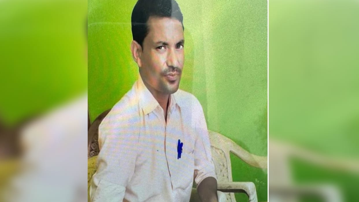Incident in Pratapgarh: Furniture businessman shot dead, father stabbed in front of son