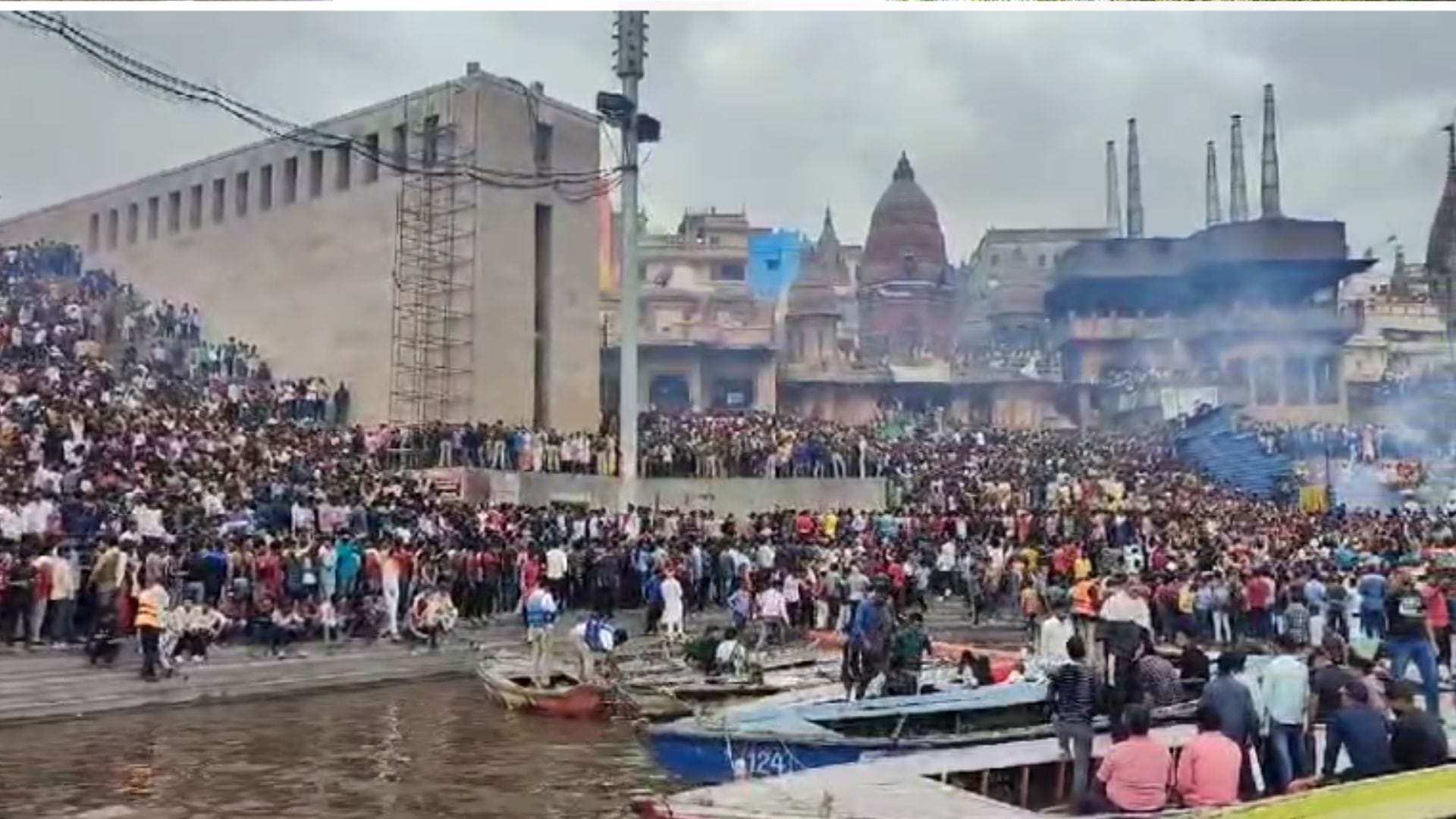 Masan holi 2024 ashes holi played at Manikarnika Ghat See Video Photos