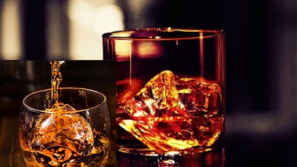 Uttarakhand News: liquor seized from different places in Nainital