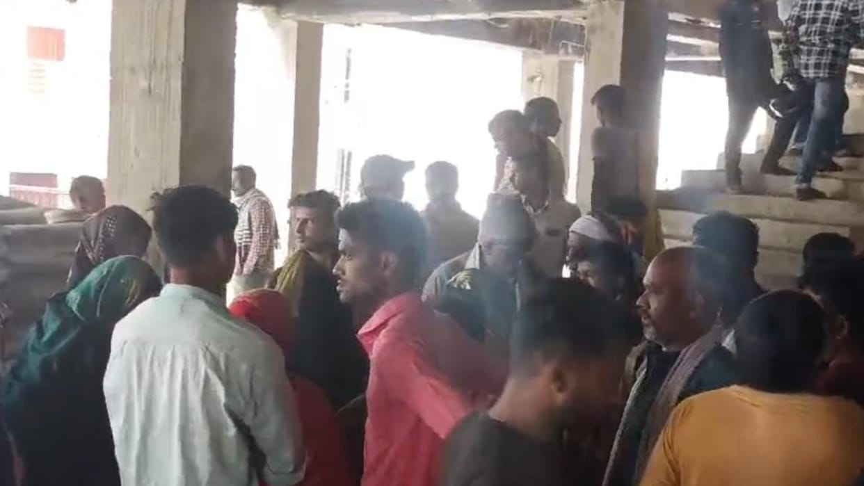 Bihar News Workers Death Falling from Under-Construction Six-Story Building Full News in Hindi