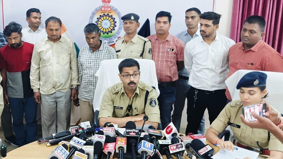 Police arrested three vicious thieves in Dhamtari