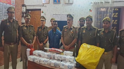UP: रामपुर व संभल में पकड़ी अवैध हथियार बनाने वाली फैक्टरी, दो हिस्ट्रीशीटर पकड़े, चुनाव से पहले बड़ी कार्रवाई UP: Illegal arms manufacturing factory caught in Rampur and Sambhal, major action before elections