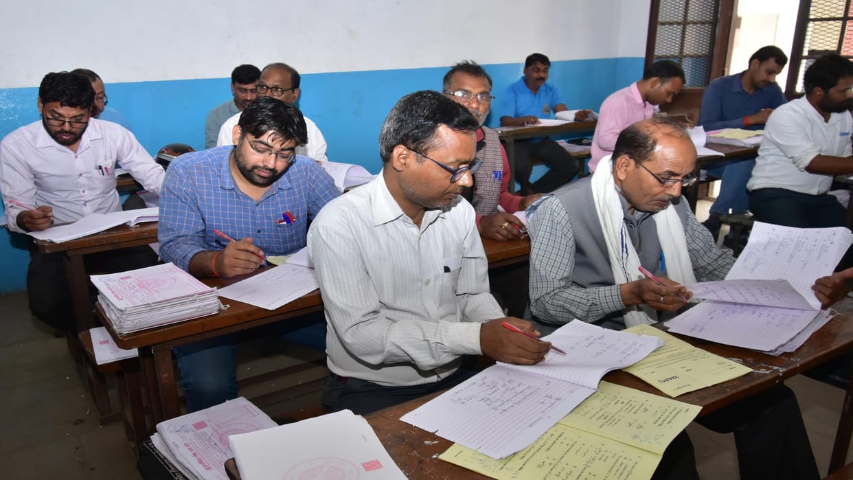 UP Board: One copy, two examiners, both are being paid.
