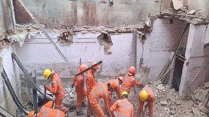 Delhi: Old building collapses in Welcome, two people killed