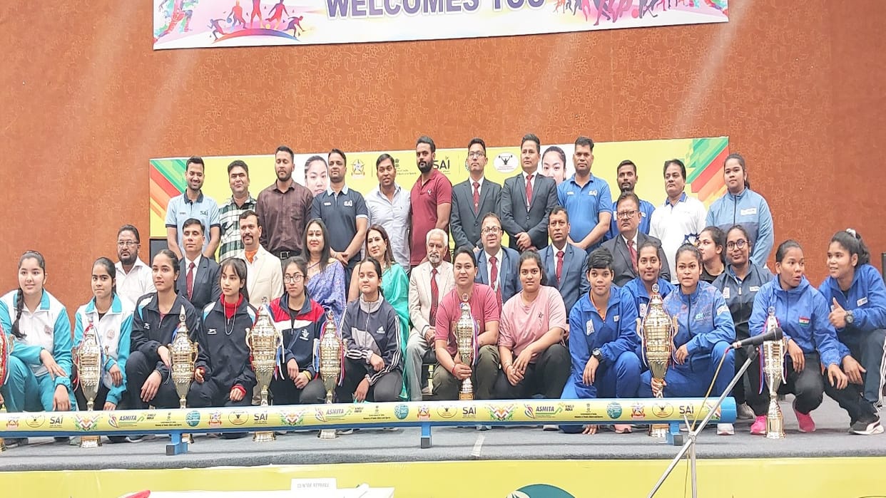 Ananya, Neelam and Meena became the best weightlifters in the national level women's weightlifting competition