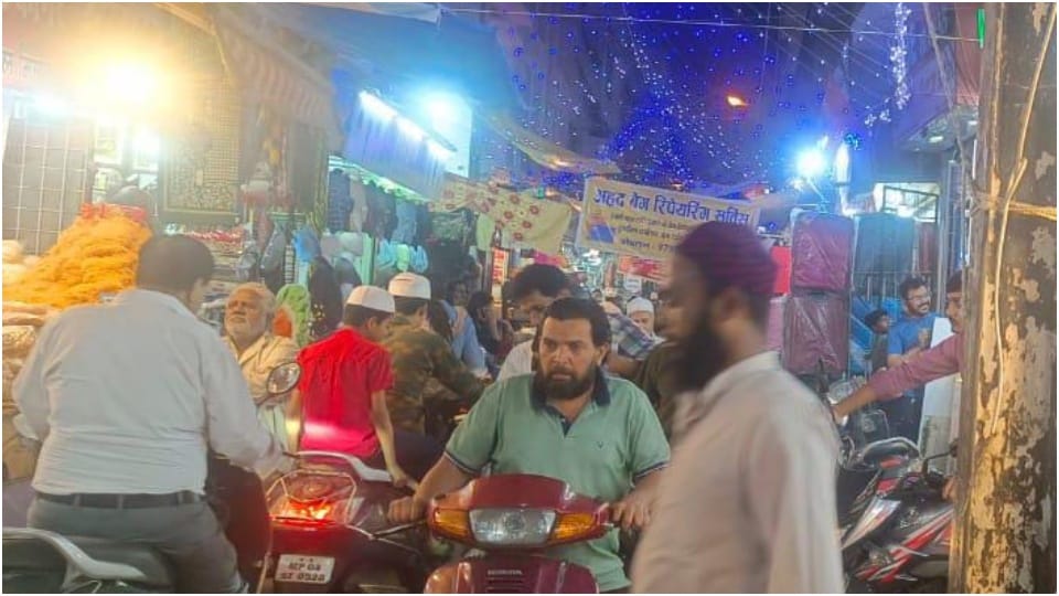 Bhopal was once famous for gambling now it stays buzzing all night during Ramadan